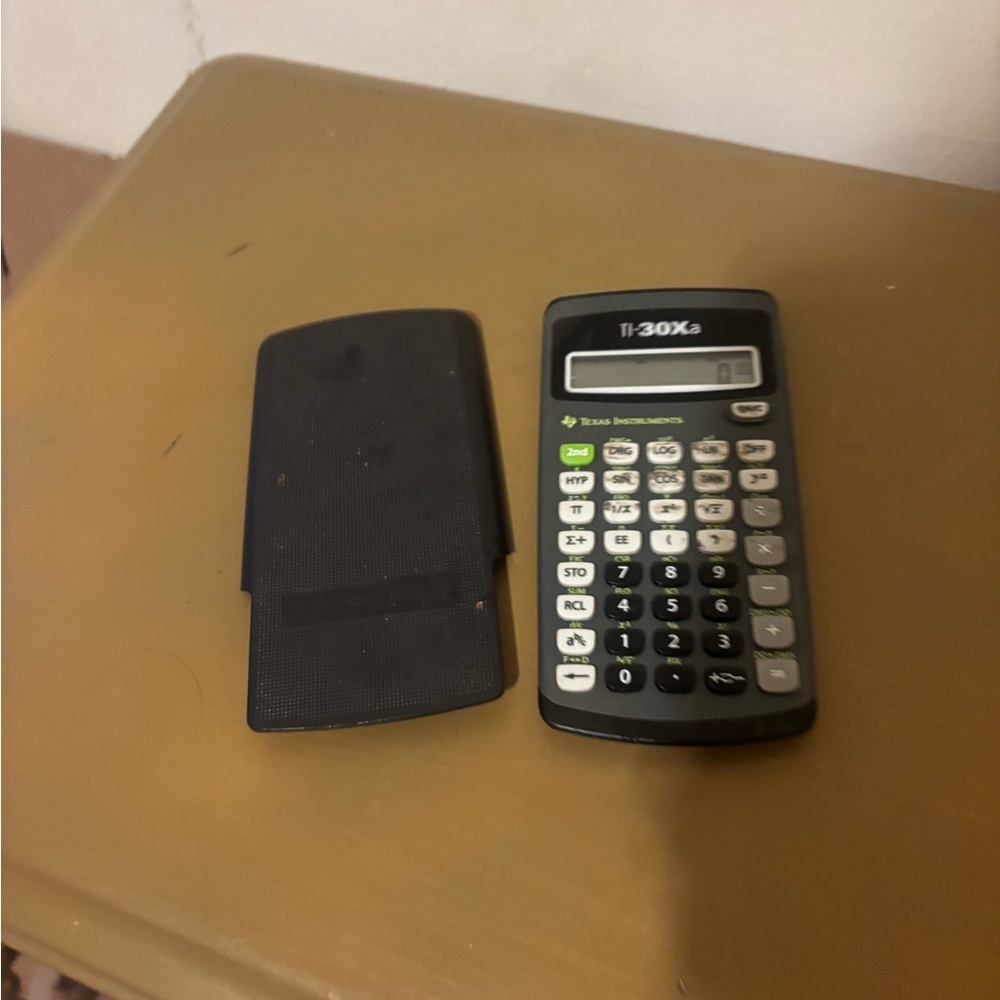 Texas Instruments TI-30Xa Calculator - Black and Green - Picture 5 of 7